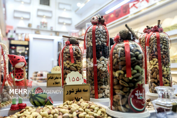 شب بلند، سفره کوتاه