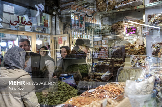 شب بلند، سفره کوتاه