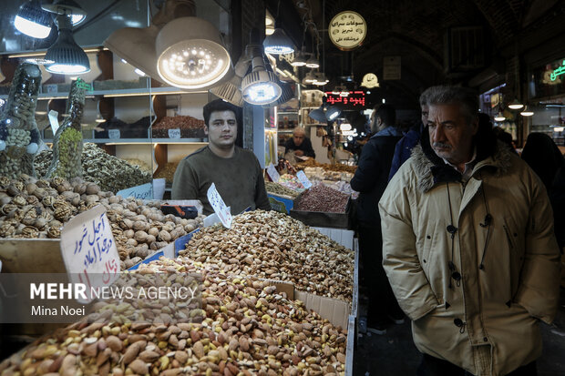 شب بلند، سفره کوتاه