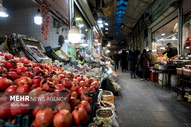 شب بلند، سفره کوتاه