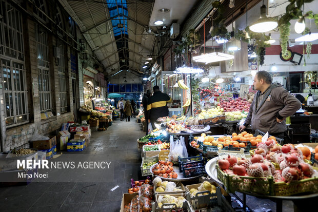 شب بلند، سفره کوتاه