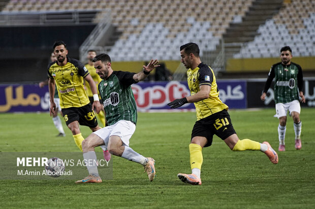 جام حذفی فوتبال ایران ؛ سپاهان اصفهان و خیبر خرم آباد