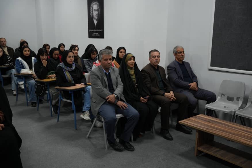 نخستین جشنواره بازیگری دانشجویی در شاهینشهر آغاز شد