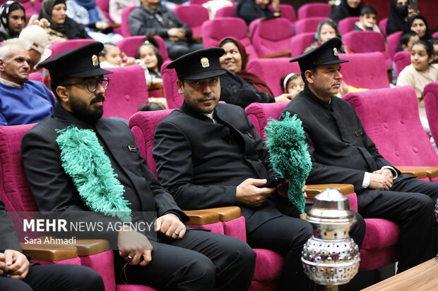 شب یلدای بیماران سرطانی در کنار خادمان امام رضا(ع)