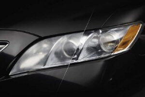 طلق چراغ‌های شفاف در برابر طلق چراغ‌های مات؛ کدام بهتر است؟