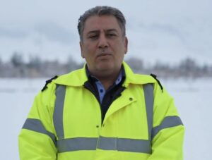 مدیریت اصولی برف‌های گلپایگان با تخلیه هدفمند در رودخانه اناربار