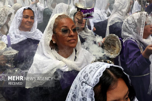 برترین عکس‌های مناسک مذهبی در سراسر جهان