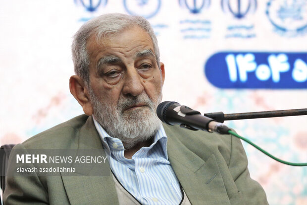 آیین نکوداشت حکیم تربیت، استاد دکتر علی قائمی امیری