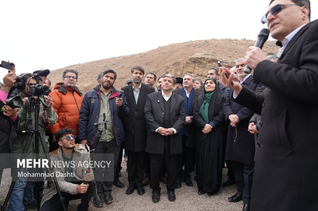 سفر وزیر راه و شهر سازی به اردبیل