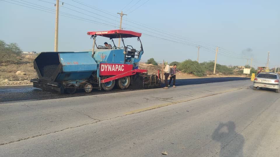 معاون فرماندار تنگستان: موانع اجرای پروژه‌های راهداری رفع شود