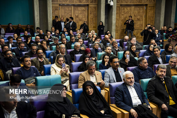 سفر یک روزه سید عباس عراقچی، وزیر امور خارجه ایران به اصفهان