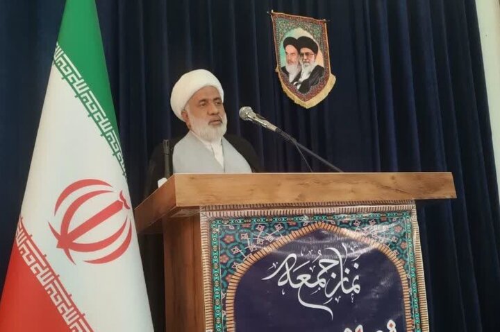 غلامی: ماه رجب فرصتی برای پالایش درونی و اعتکاف است