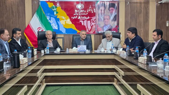 فرماندار گناوه: مصوبات شورای ترافیک با جدیت پیگیری شود