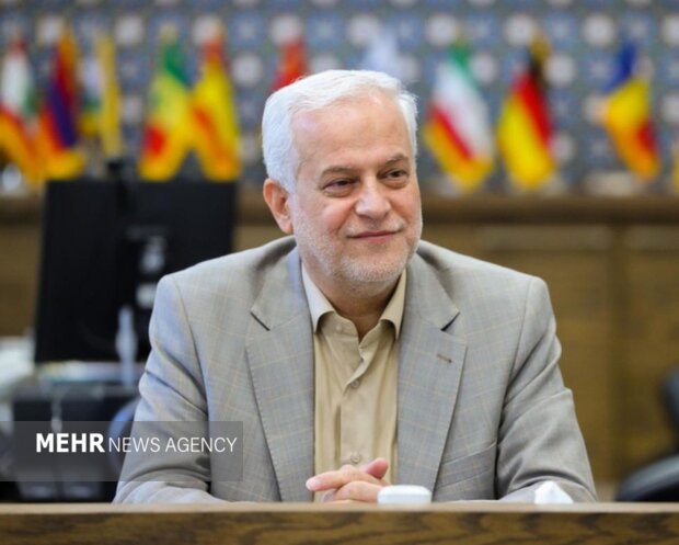 شهردار: بزرگ‌ترین بازار گل و گیاه کشور در اصفهان به بهره‌برداری می‌رسد