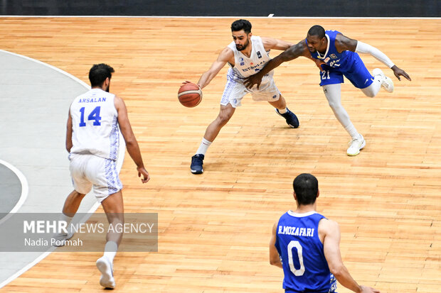 لیگ برتر بسکتبال - استقلال و پالایش نفت