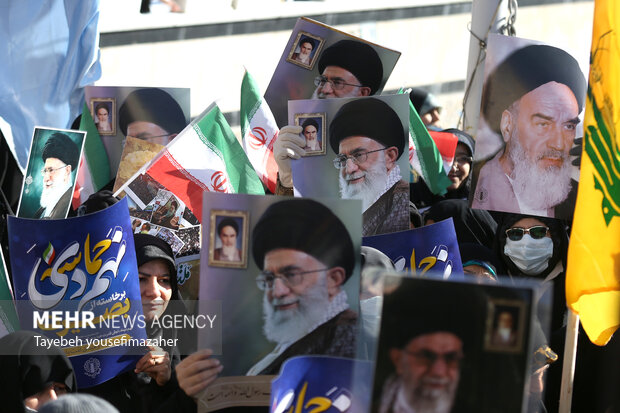 بزرگداشت حماسه 9 دی در همدان