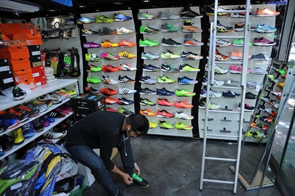 ویژگی های بهترین مغازه برای خرید کفش و کیف ورزشی