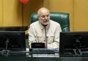 قالیباف: در 4 جبهه با دشمن در جنگ هستیم