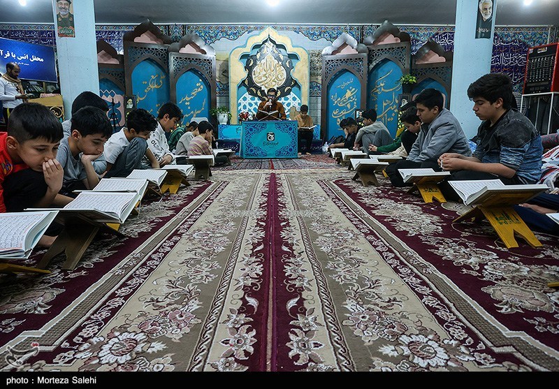 مراسم معنوی اعتکاف در اصفهان