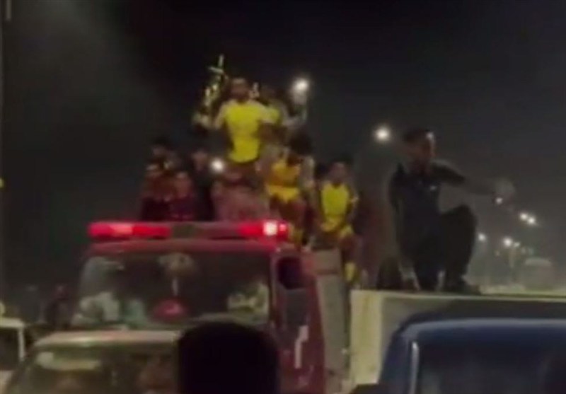 وقتی جشن فوتبالی "تظاهرات" جا زده شد!