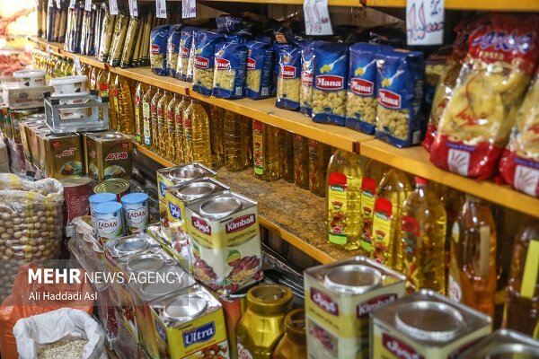 موجودی کالاهای اساسی در خراسان رضوی متناسب با مصرف روزانه تأمین است