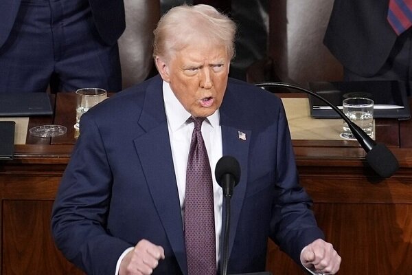 ترامپ، گارد ملی آمریکا را از چند شهر خارج می‌کند