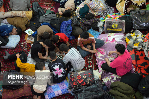 مراسم معنوی اعتکاف در همدان