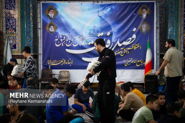 مراسم معنوی اعتکاف در پیشوا