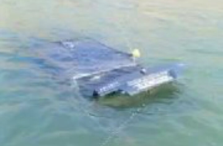 سقوط مرگبار خودرو در سد مهاباد؛ راننده ۶۳ ساله قربانی ایست قلبی شد