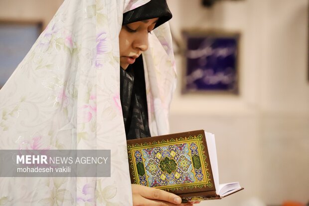 اعتکاف بانوان زاهدانی در قاب دوربین مهر