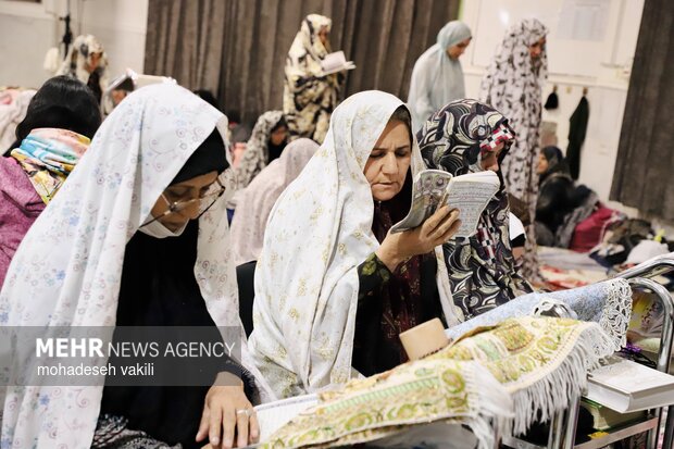 اعتکاف بانوان زاهدانی در قاب دوربین مهر