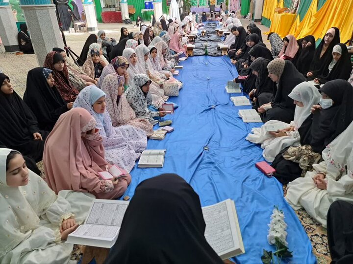 اعتکاف دانش آموزی یزد