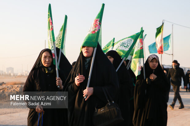 پیاده‌روی خانوادگی به یاد سردار دل‌ها در قم