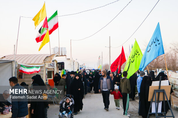 پیاده‌روی خانوادگی به یاد سردار دل‌ها در قم