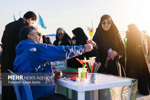 پیاده‌روی خانوادگی به یاد سردار دل‌ها در قم