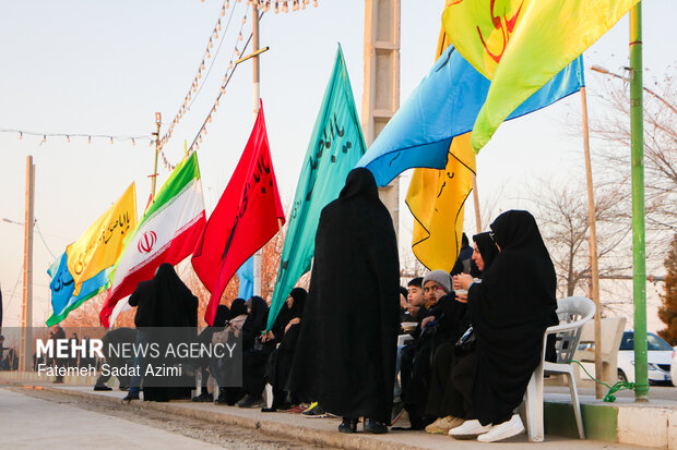 پیاده‌روی خانوادگی به یاد سردار دل‌ها در قم