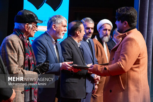 اختتامیه هشتمین دوسالانه خوشنویسی در قزوین