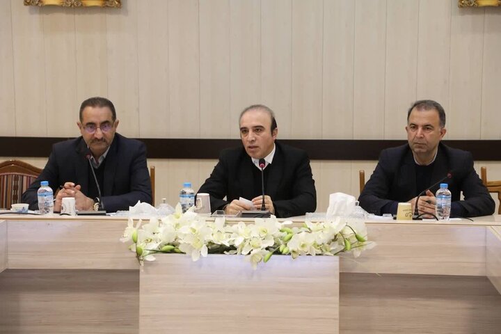 خلیلی:تحقق رشد اقتصادی در گرو جذب سرمایه‌گذار بخش خصوصی است