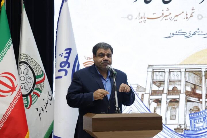 برزگرزاده: تعاونی‌های مرزنشینان تقویت شود